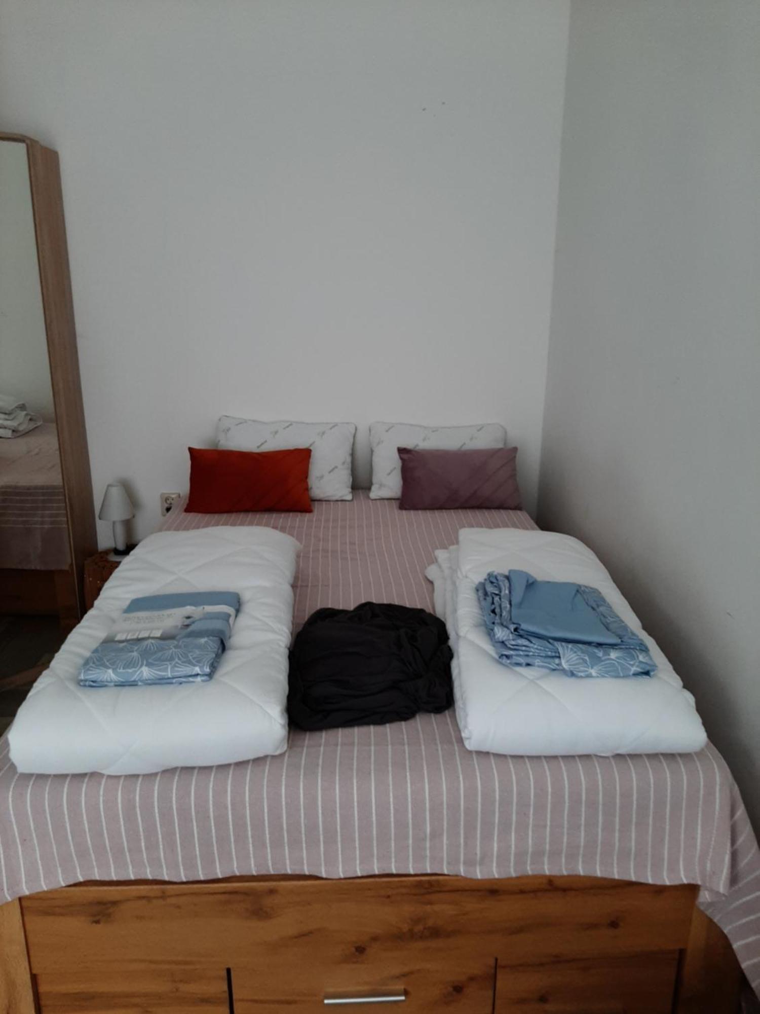 Appartamento Nergens Rotterdam Esterno foto